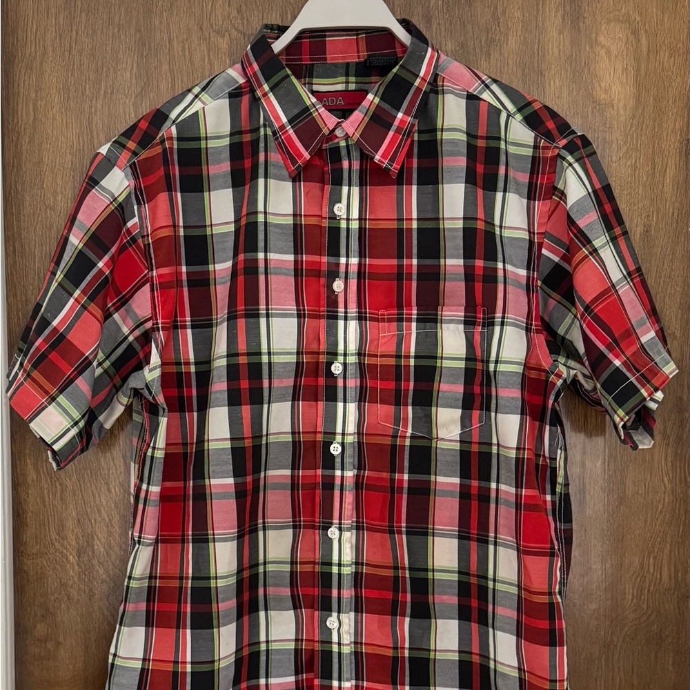 Lada Men's Red and Black Plaid Shirt, size L short sleeve cotton blend preppy